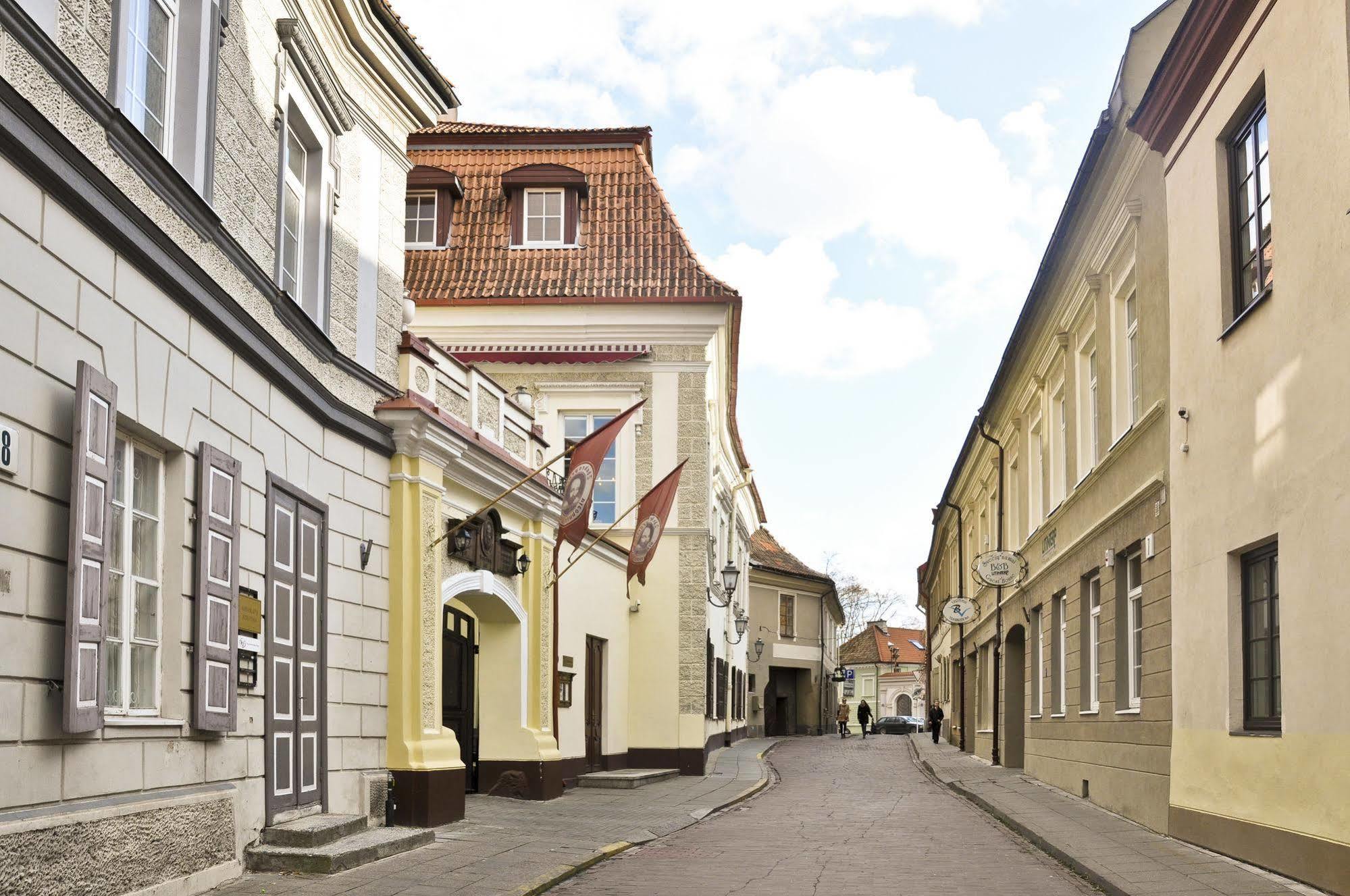 Litinterp Vilnius Bed & Breakfast Exterior photo